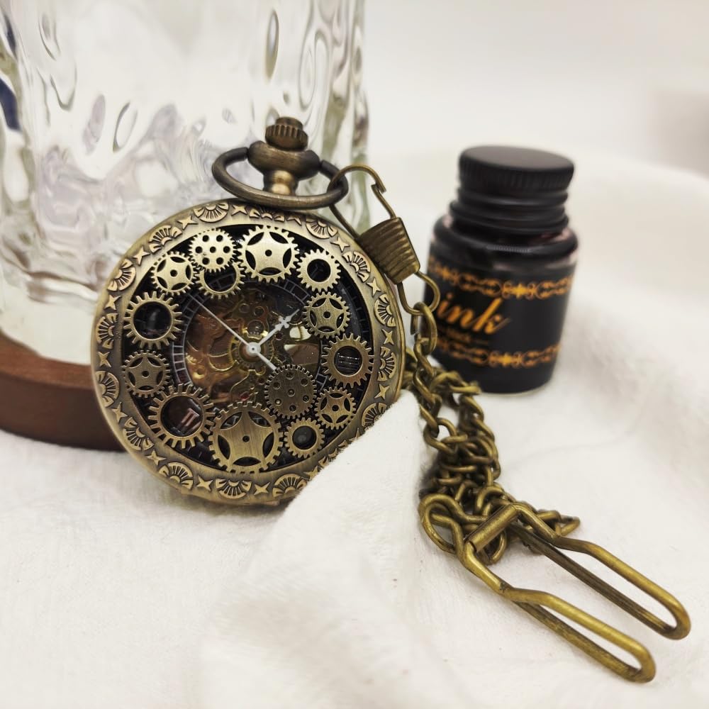 plyrmonth Men's Black Mechanical Retro Pocket Watch, Classic Manual Winding Mechanical Pocket Watch, with Chain, Suitable for Various Holidays as a Thoughtful Gift.