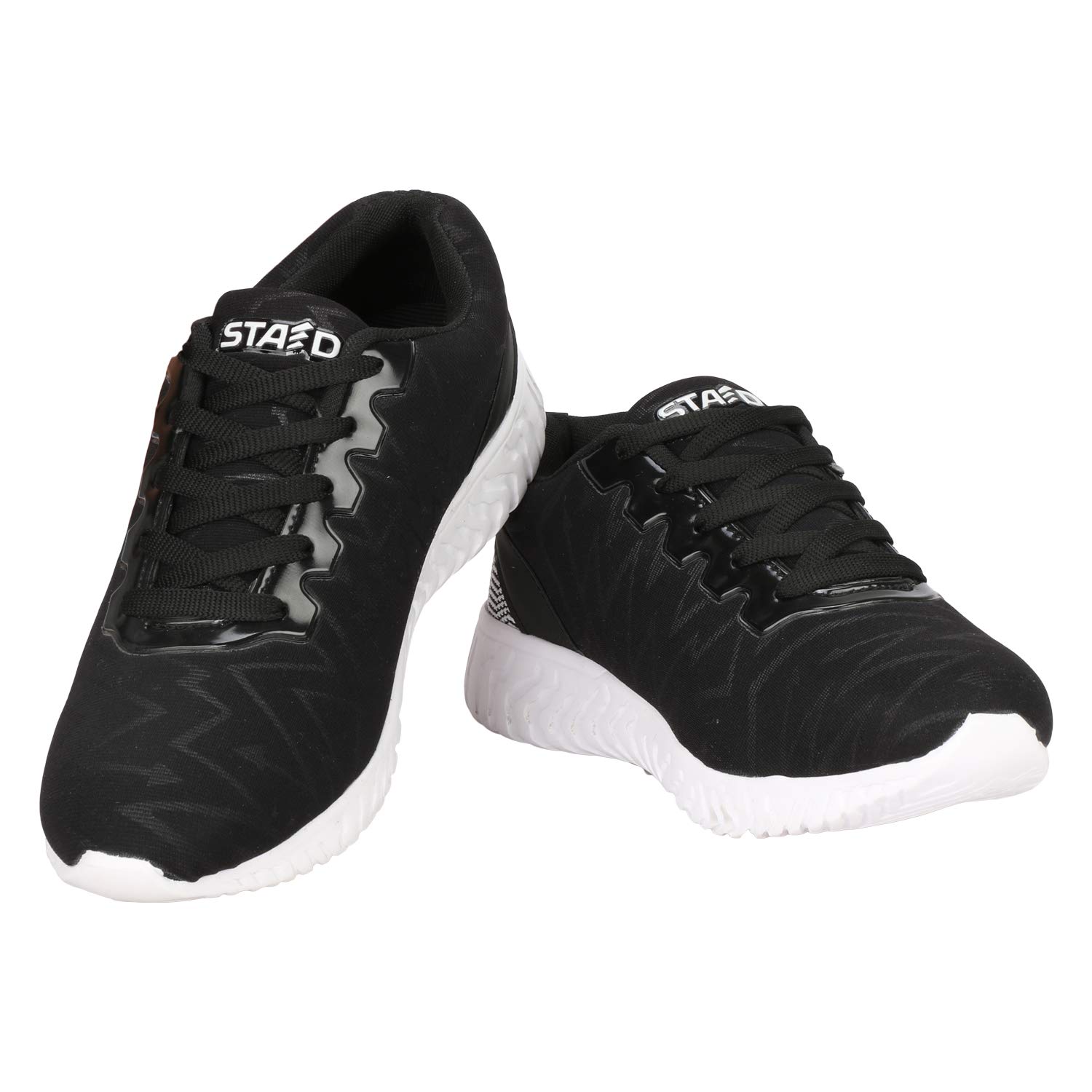 striker sports shoes