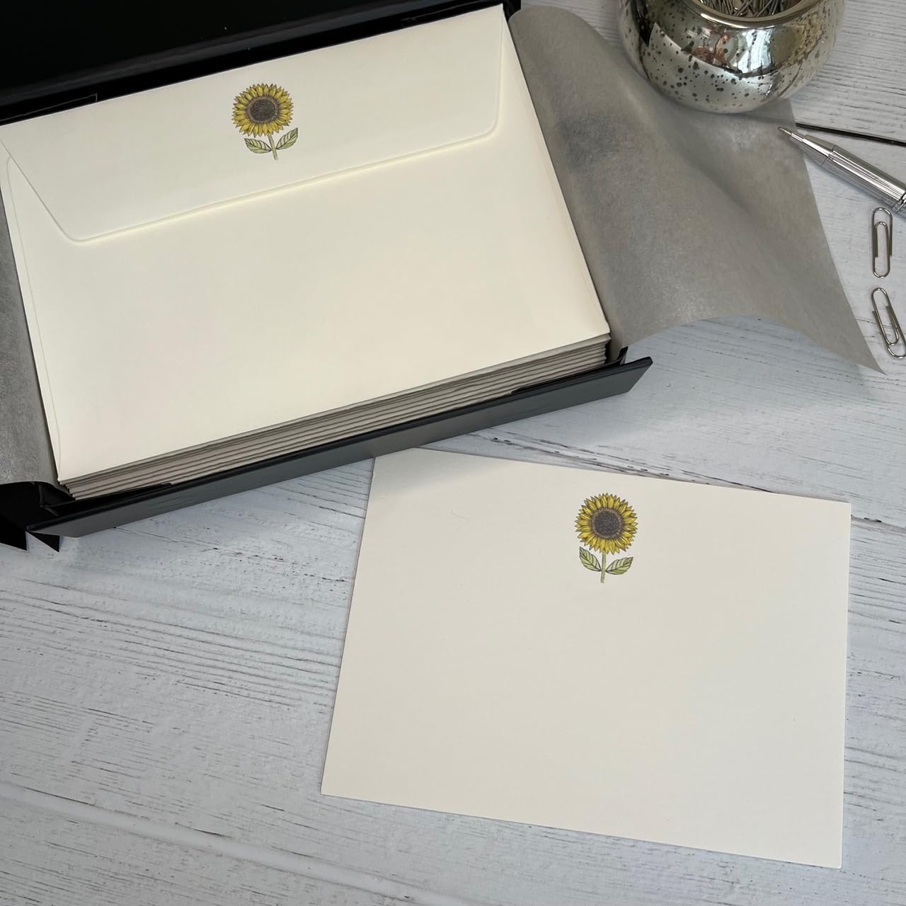 Wagtail Designs Notelets with a Sunflower Illustration in a Lovely Black Box with Ribbon (Packet of 20 notelets and envelopes)