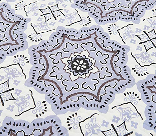 Hannah Linen 4 Piece Down Alternative Quilt Set with Shams and Decorative Pillow - Premium Quality - Hypoallergenic -Plush Microfiber Fill - Machine Washable - (King, Navy Blush Greyson) - Thumbnail 7