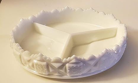 Amazon Com Vintage Westmoreland White Milk Glass Old Quilt 3 Part Divided Relish Candy Dish Bowl Candy Dishes vintage westmoreland white milk glass