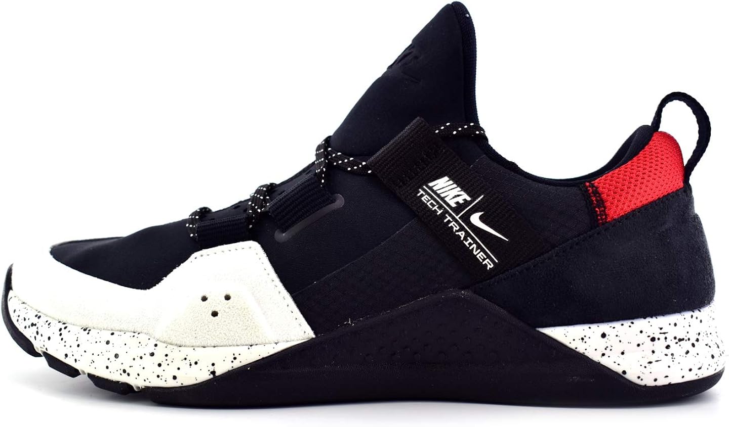 nike tech trainer aq4775