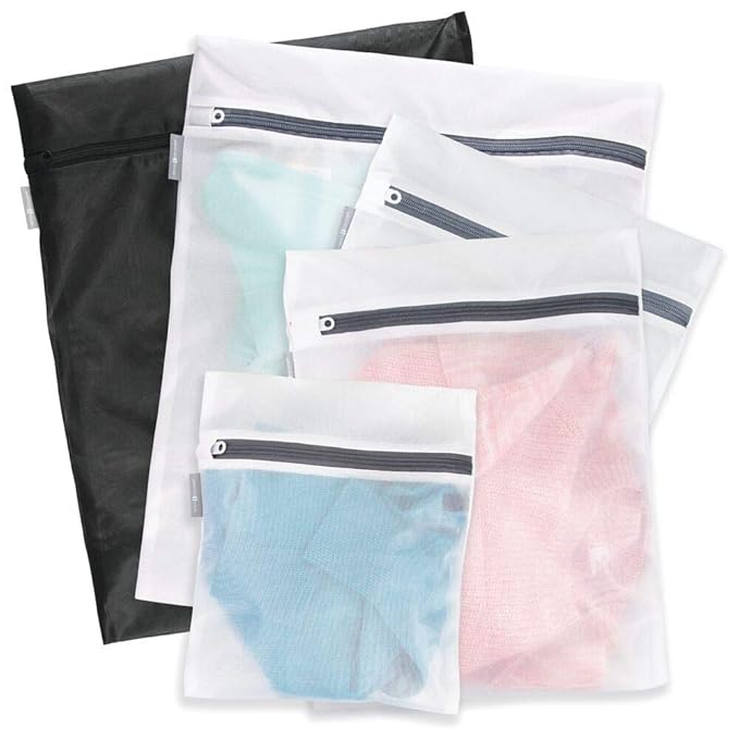 mDesign Laundry Mesh Wash Bags Fine Weave Fabric, Zipper