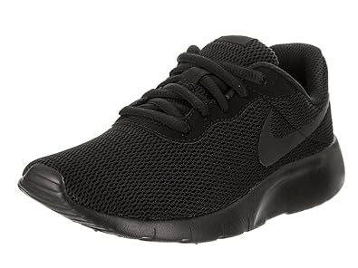 full black nike shoes
