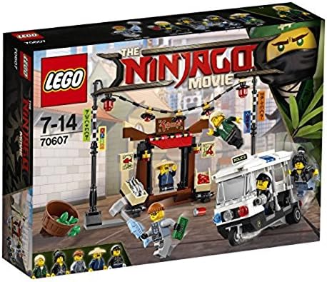 LEGO Ninjago - Persecución en Ciudad (70607): Amazon.es: Juguetes y juegos