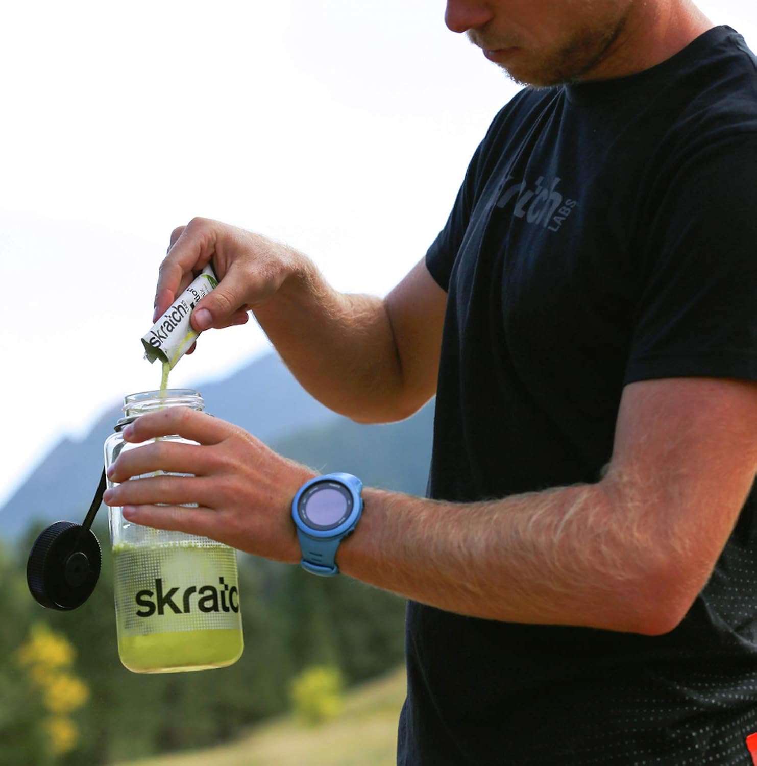 SKRATCH LABS Sport Hydration Drink Mix, Lemon Lime (15.5 oz, 20 Servings) - Natural Electrolyte Powder Developed for Athletes and Sports Performance, Gluten Free, Vegan, Kosher: Grocery & Gourmet Food