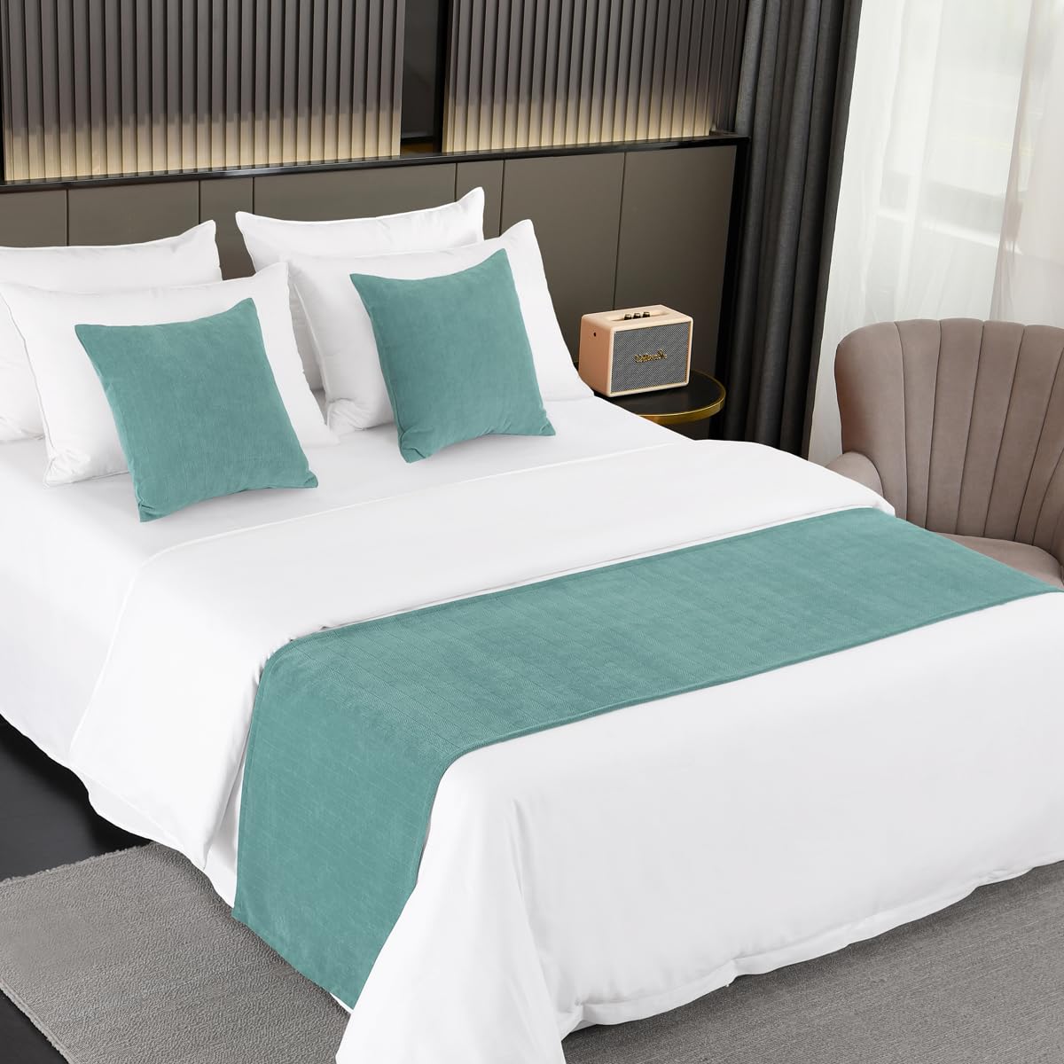 AMBERIS Bed Runner Single Layer Chenille Blue-Green, Modern Style Bed Scarves for Home Hotel Decorations (Pillowcases sold separately)