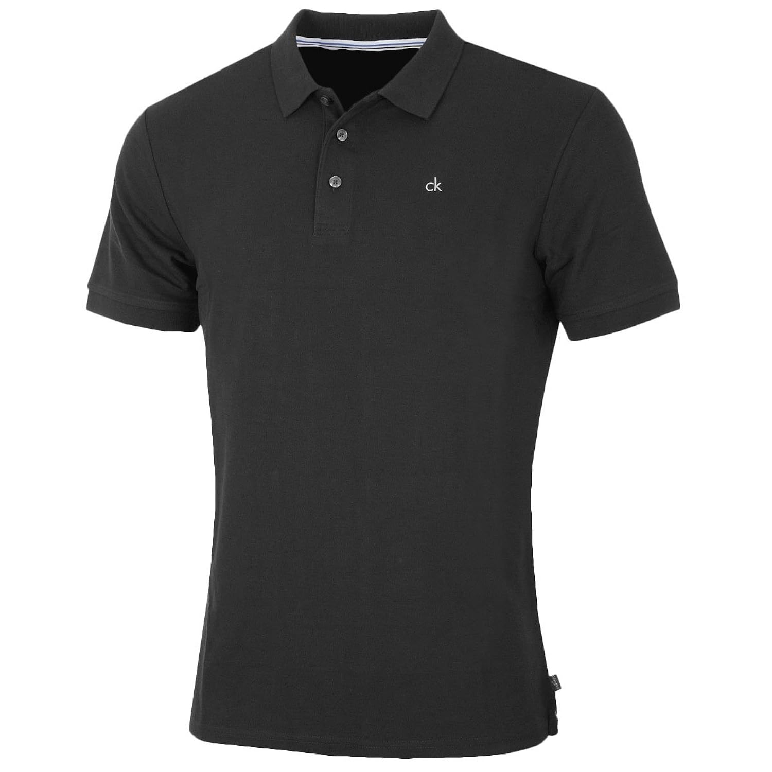 ゴルフウェアブランドでメンズに人気なのは 上下で揃えるとおしゃれ