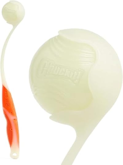 Chuckit! Max Glow Launcher with Glow Ball 18m Pro – 46 cm Long