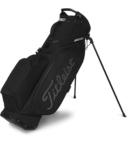 Amazon.com : Titleist Players S5 StaDry Stand Golf Bag, Black/Red