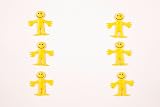SHATCHI 30 Yellow Stretchy Men Party Bag Fillers Kids Gifts Unisex view 4