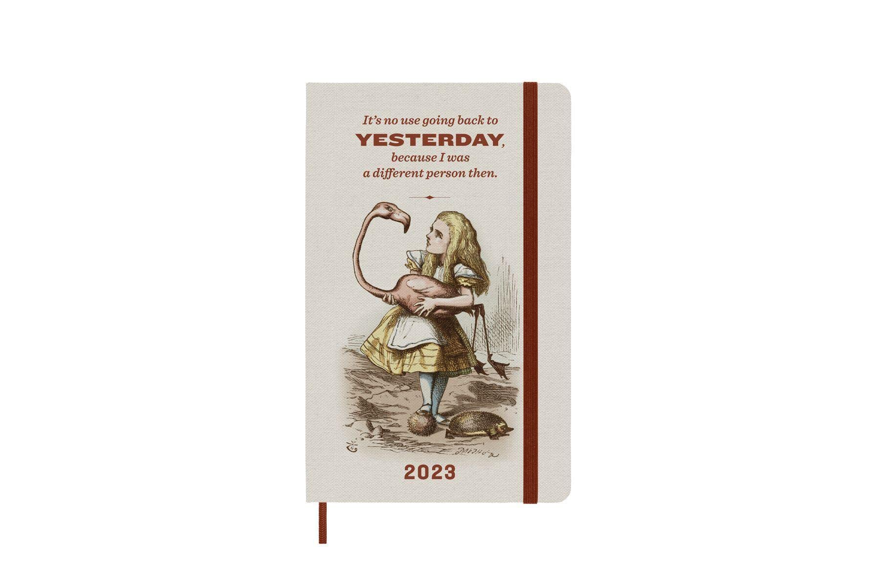 Moleskine Weekly Planner 2023, 12-Month Diary, Limited Edition Alice In Wonderland, Weekly Planner with Hard Cover and Elastic Closure, Large Size 13x21cm