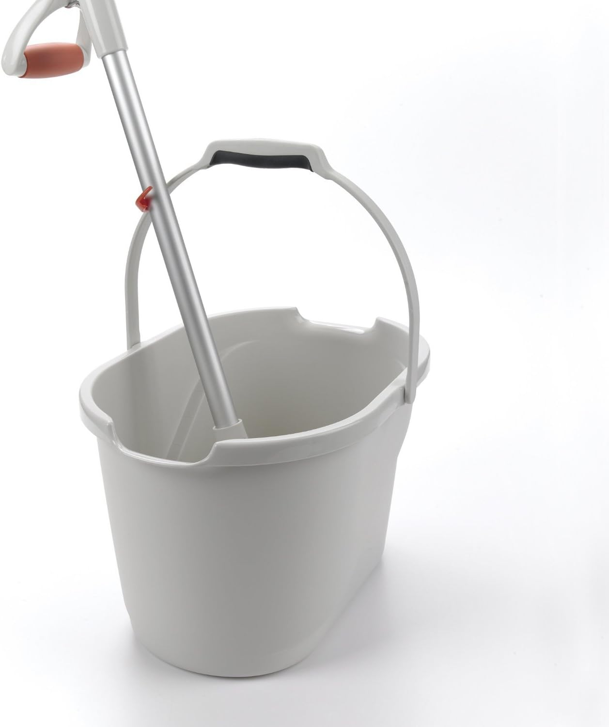 OXO Good Grips Angled Measuring Mop Bucket, 4 Gallons: Home & Kitchen