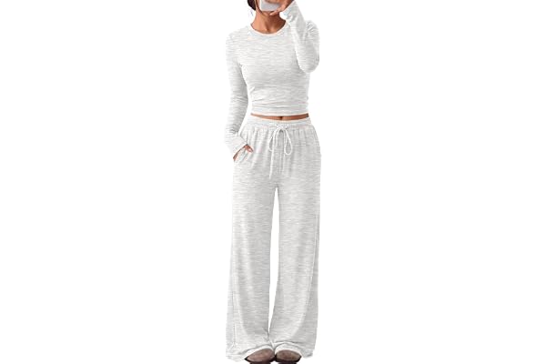 Trendy Trendy Queen Women's 2 Piece 2026 Fall Fashion Lounge Set with Pockets | Airport Outfit, Athleisure Wor