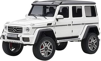 Amazon Com Mercedes Benz G500 4x4 2 Gloss White 1 18 Model Car By Autoart Toys Games