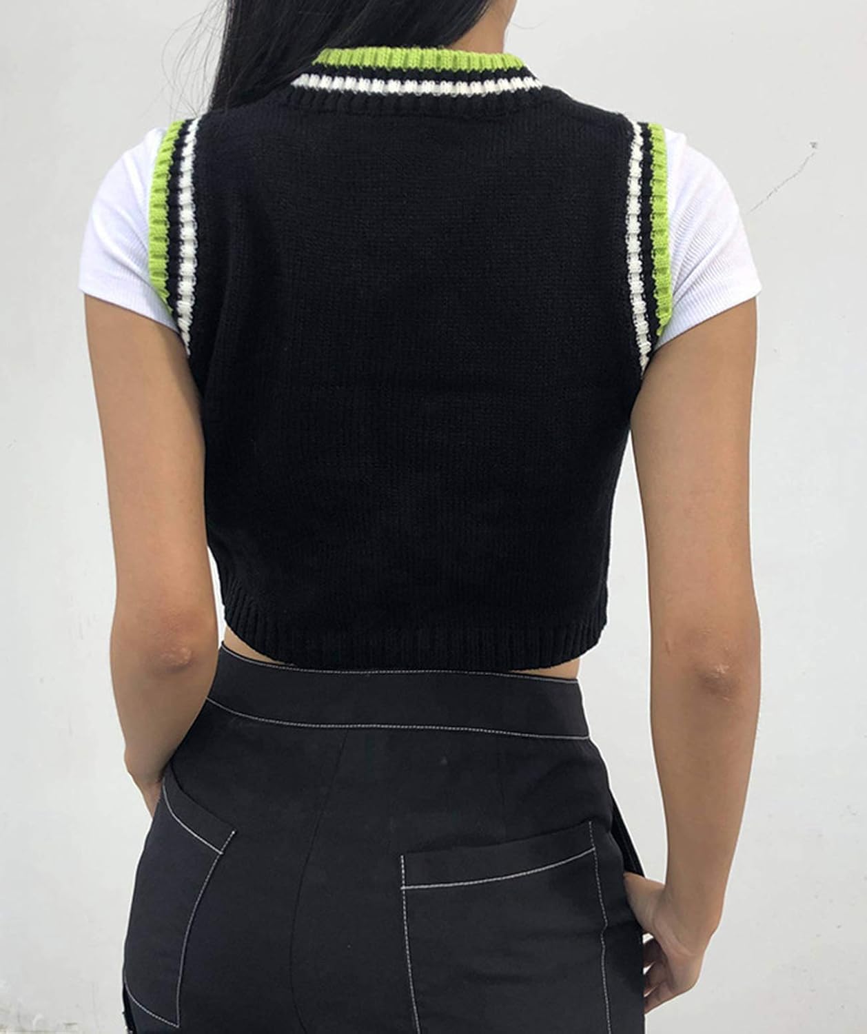 SAFRISIOR Women V Neck Vintage Sweater Vest Sleeveless Crop Sweaters Casual Preppy Style Tank Top at  Women’s Clothing store