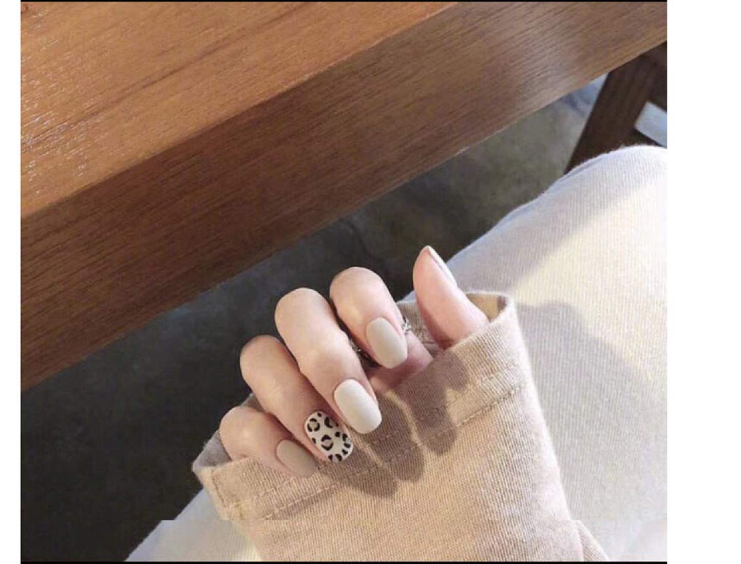 Buy Vikson International 24 Pcs Set Of Nude White Tiger Print Matte Finish Flat Tip False Nails Online At Low Prices In India Amazon In