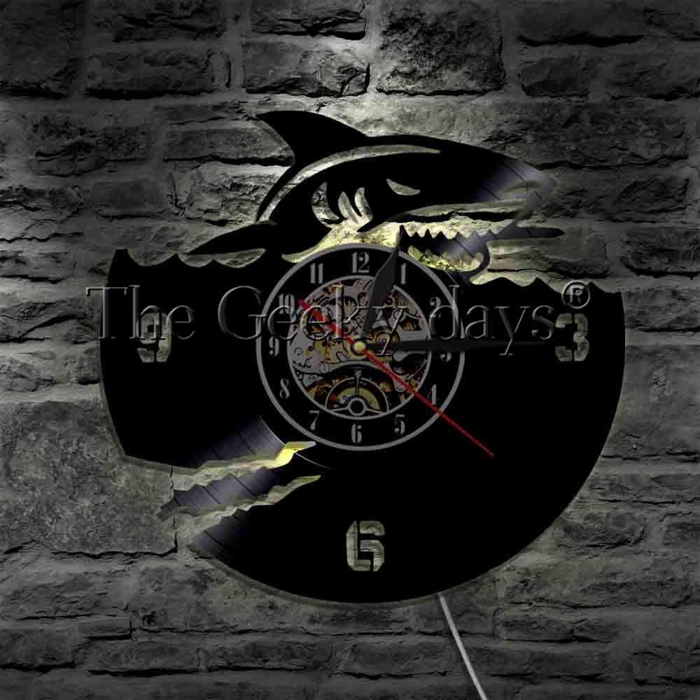 GVC 1Piece LED Shark Jaws Wall Decor Aquarium USB Wall Lamp LED Light Sign 7 Colors with Remote Control Atmosphere Light