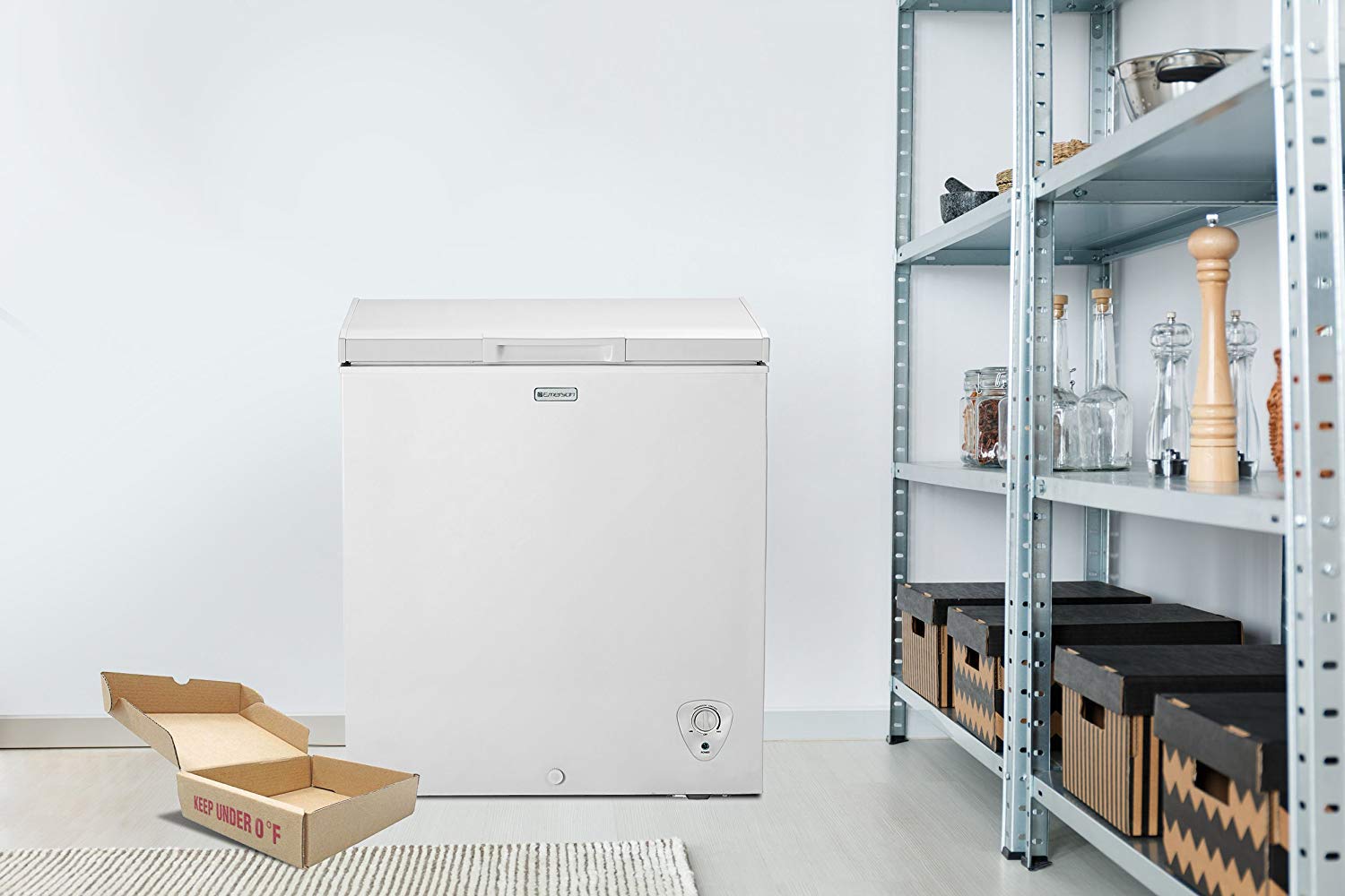 Emerson CF500 5.0 Cubic Foot Chest Freezer, White Pricepulse