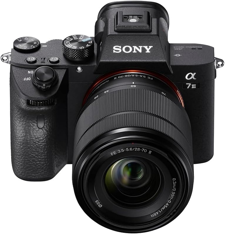 A7 III Appareil Photo Hybride, avec Objectif 28-70 mm II