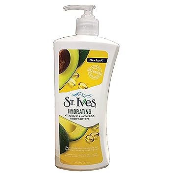 St. Ives Daily Hydrating Vitamin E Body Lotion, 621ml