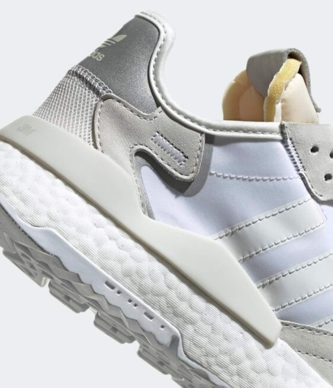 ee5855 adidas