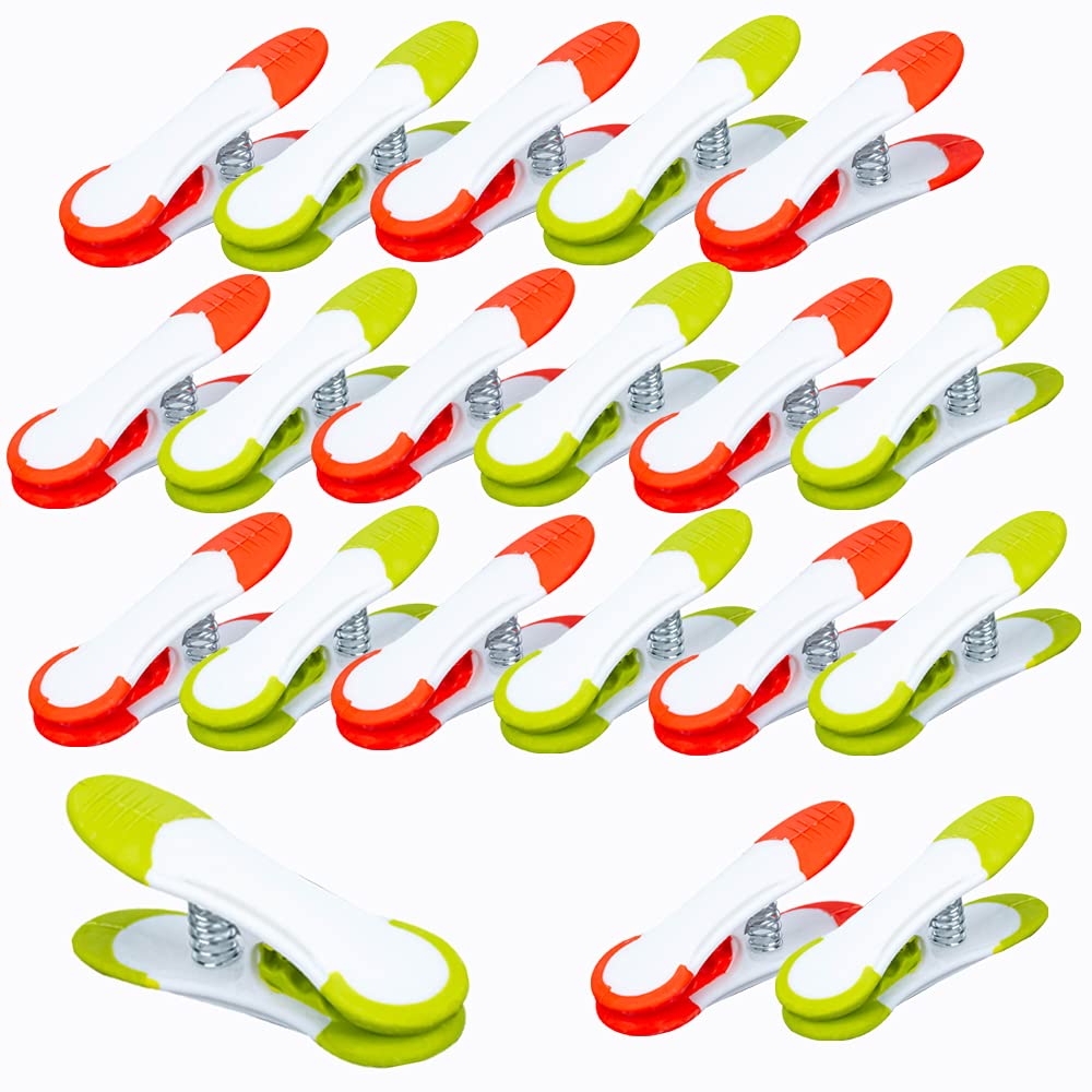 ARVO Clothes Pegs Pack of 20, Soft Grip clothes pegs for washing line, Clothes Pin, Orange and Green Colour Laundry Pegs, Washing Line Pegs, Clothes Clips for Home, Medium Size 9 x 3 x 4 cm