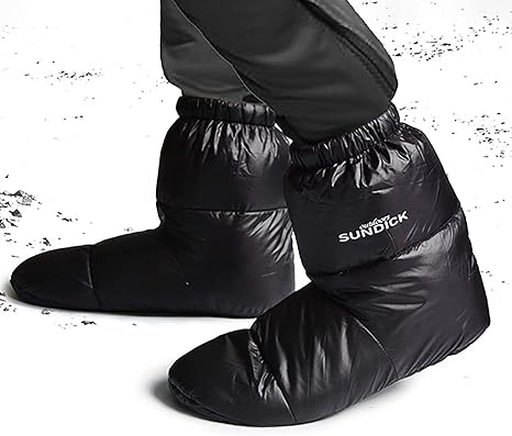 Amazon Co Jp Tiajilehu 暖かい屋内ダウンスリッパ 防水ダウンブーツ ワンピース 収納袋付き 暖かい屋内ダウンスリッパホワイトグース 男性と女性のキャンプテントフットブーツのための冬のウォームダウンシューズソックス ドローストリングクロージャー 男女兼用