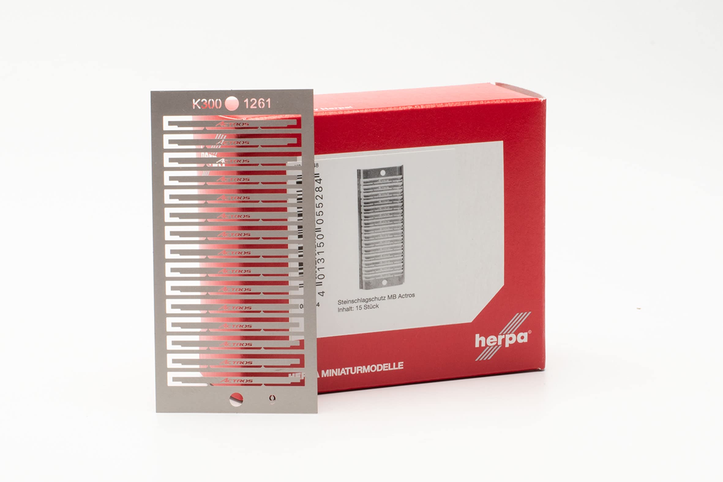 herpa 055284 Stone Chip Protection, Mercedes-Benz Actros, Pack of 15, Crafts, Accessories, Model Making, White