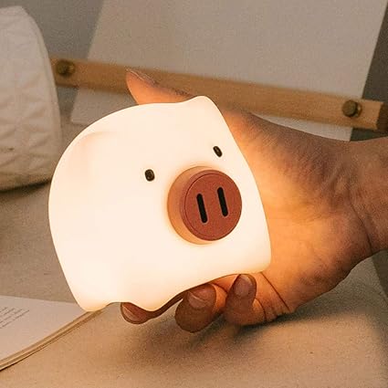 Amazon Userwats ブタ ナイトライト 安全なシリコーン 無段階 調光 安全なシリコン 昼白色 温白色 お好みで自由に 定時消灯 Usb充電 ５０時間以上連続時間 癒されたプレゼント ベッドサイドランプ 間接照明 防災照明 赤ちゃんの玩具 出産祝い プレゼント 授乳ライト