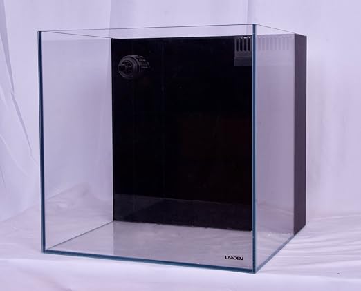 low iron glass aquarium