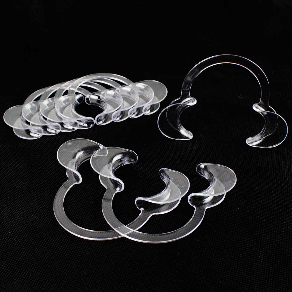 Amazon Com 18pcs Mouthpieces For Speak Out Game Dental Cheek Retractors Lip Openers For 6 Kids And 12 Adults For Fun Game Speak Out Game Or Watch Ya Mouth Game Or For Dental Clinic