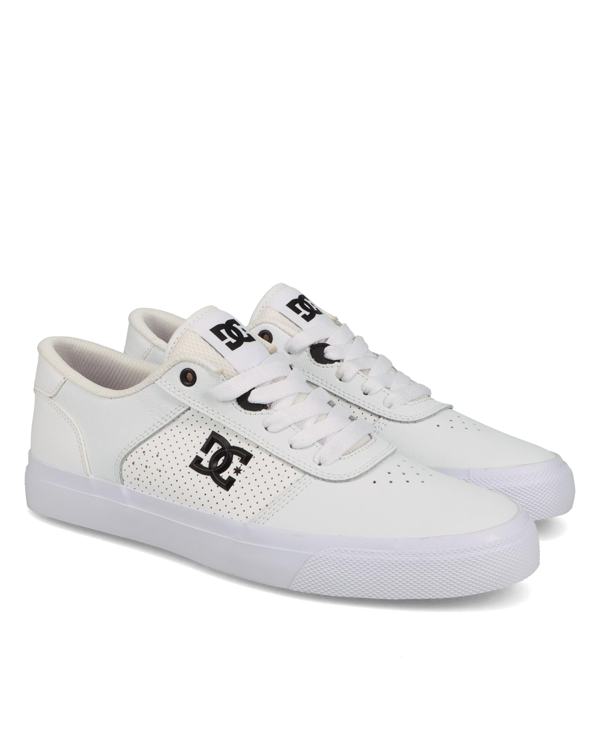 DC Shoes Men’s Teknic Skate Sneaker