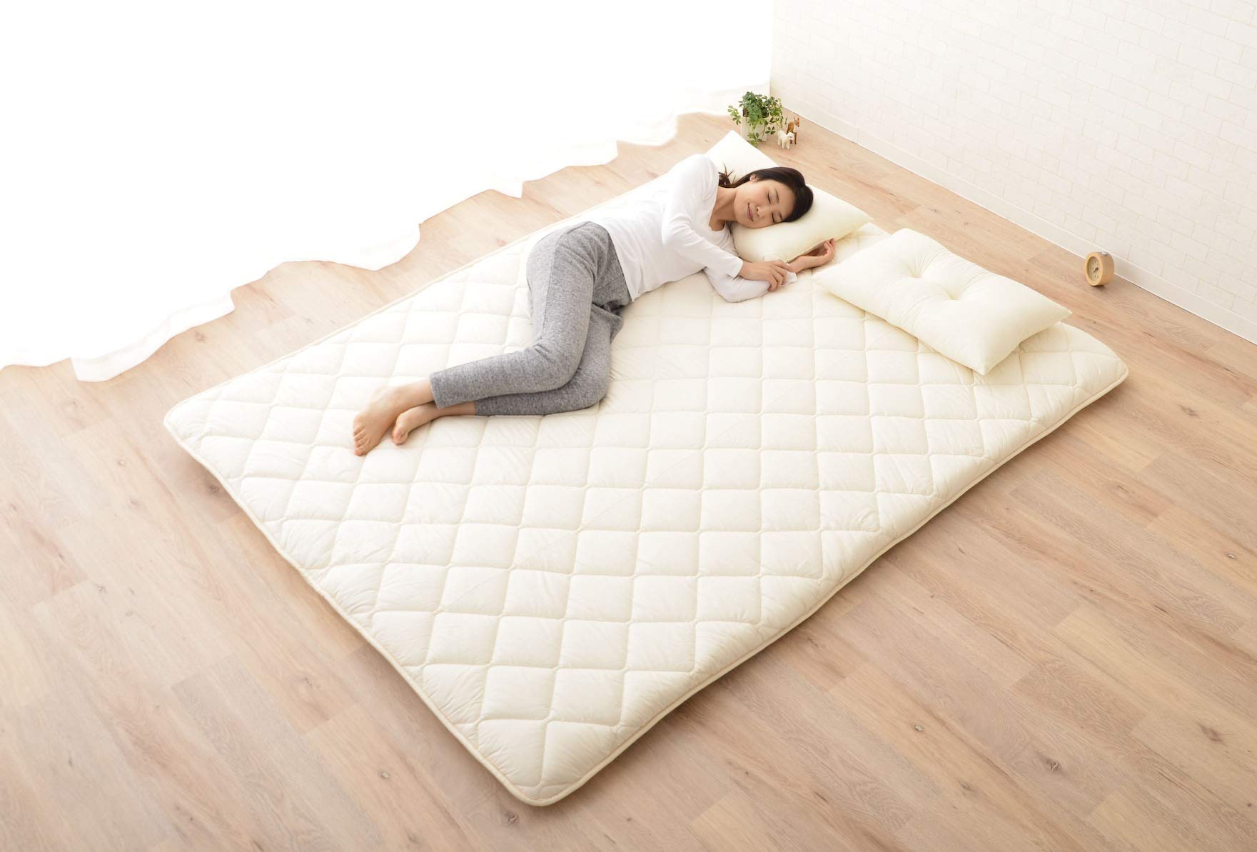 EMOOR -CLASSE Series- Shikifuton, Japanese Futon Mattress, Queen (63x79in), Made in Japan