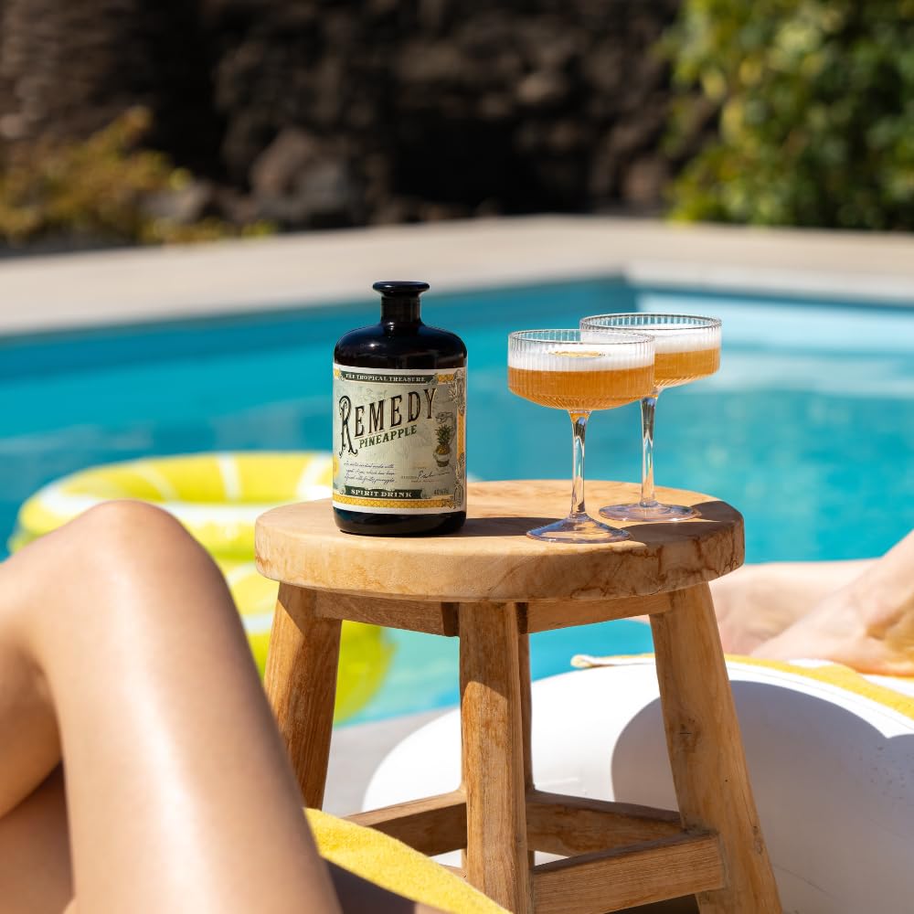 Remedy Rum Pineapple I Gold London Spirits Awards I auf Basis 3 karibischer Rums I mit natürlicher Essenz aus der Ananas sowie einem Hauch Vanille I 40% Vol. I 1 x 0,7l 4