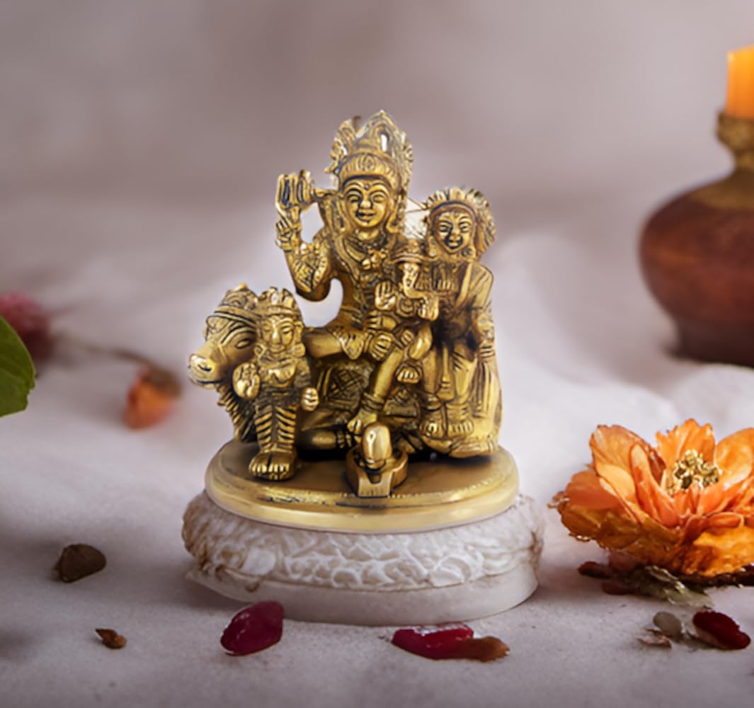 Purpledip Brass Idol Lord Shiva with Parvati, Ganesha, Karthikeya and Nandi: Vintage Statue for Home Temple (10382)