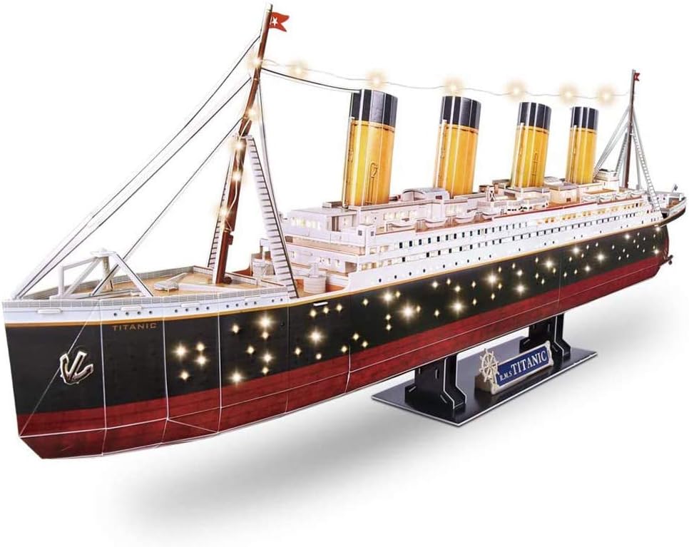 titanic toy