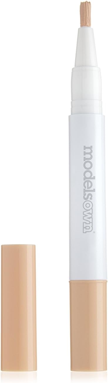 models own concealer