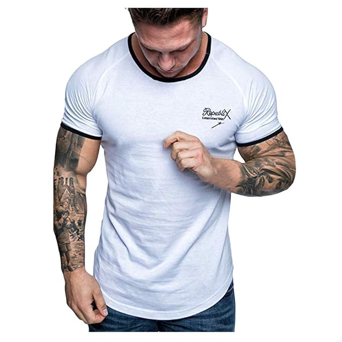 maglietta sportiva con maniche corte