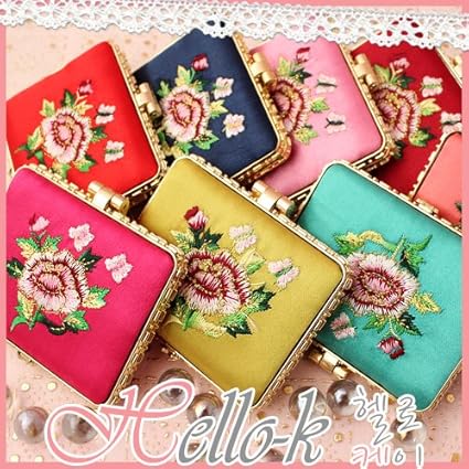 Amazon 韓国雑貨 韓国伝統 アクセサリー 韓国伝統刺繍ミラー 鏡 四角 ミラー コンパクト 鏡 伝統小物 楽ギフ 包装 Typexcolor ｆグリーンイエロー ミラー 鏡 オンライン通販