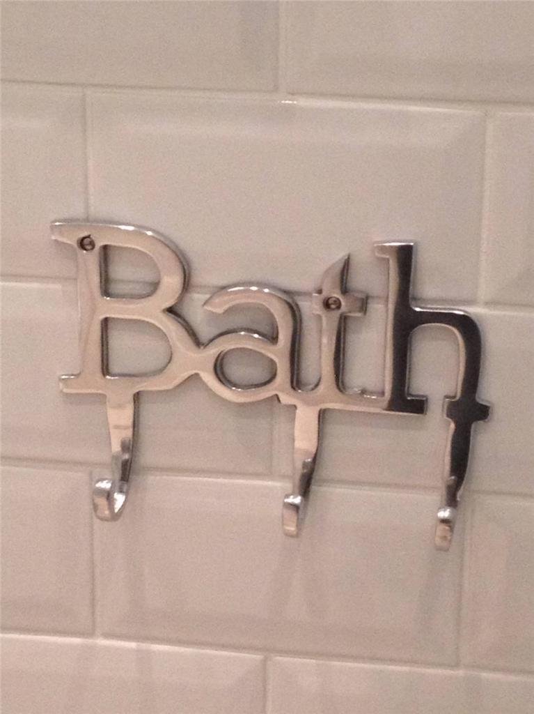 Chattels Bath Towel Holder Rack 3 Hooks Bath Bathroom Hanger Highly Polished Aluminium