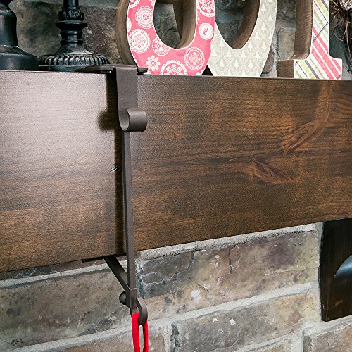 [Fireplace Stocking and Garland Hanger] Each Mantle Holder Has Two