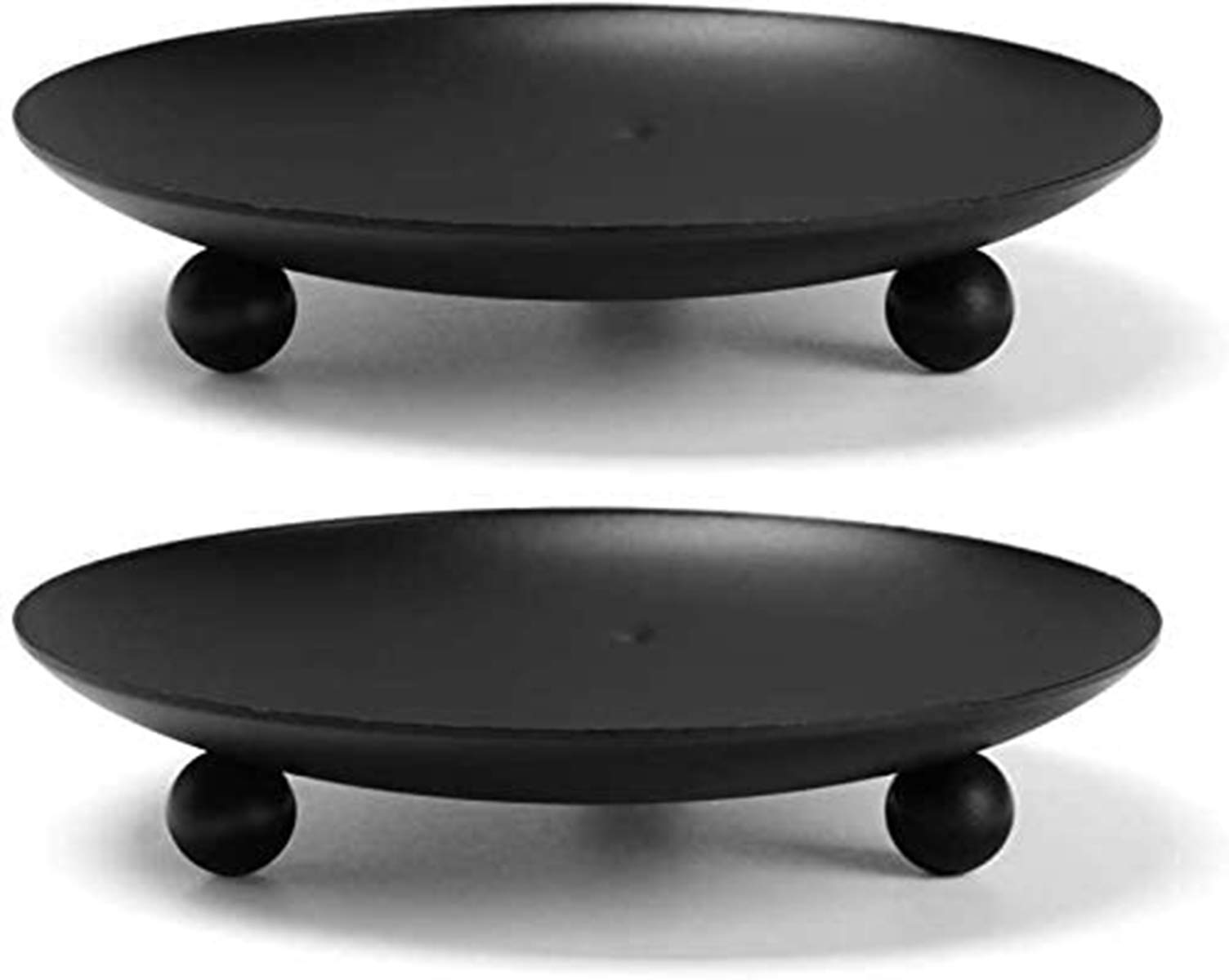 MINGJIANG Iron Candle Plates, Set of 2 Black Metal Round Candle Holder Pillar Candlestick Candle Stand Tea Light Holder Nordic Candle Plates Tray Table Decor for Home Wedding Birthdays Parties,11 CM