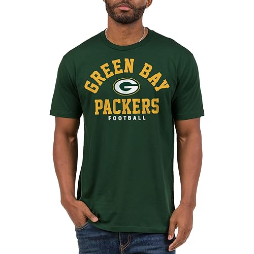 Junk Food Clothing x NFL - Green Bay Packers - Classic Team Logo - Unisex Adult Short Sleeve Fan T-Shirt for Men and Women - Size Small