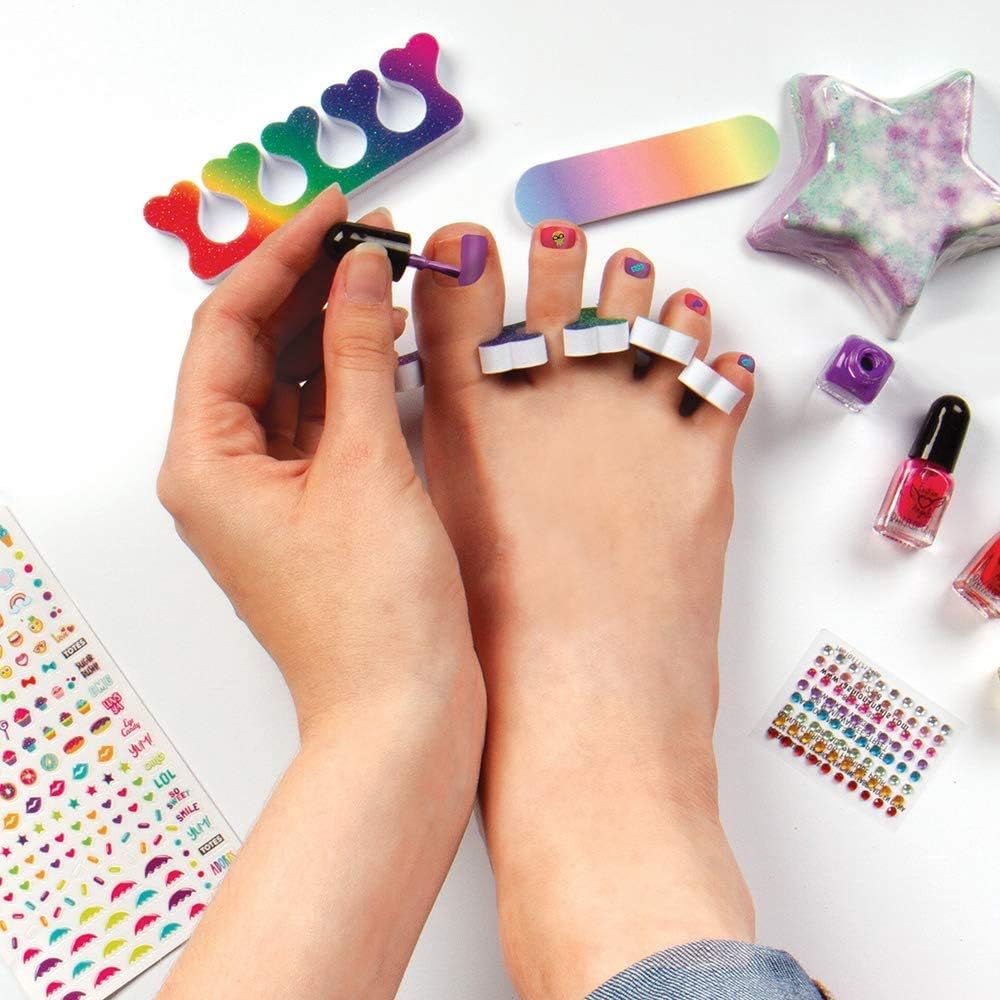 Fashion Angels Pretty Pedi Pedicure Set- Spa Gift Set For Girls: Toys & Games
