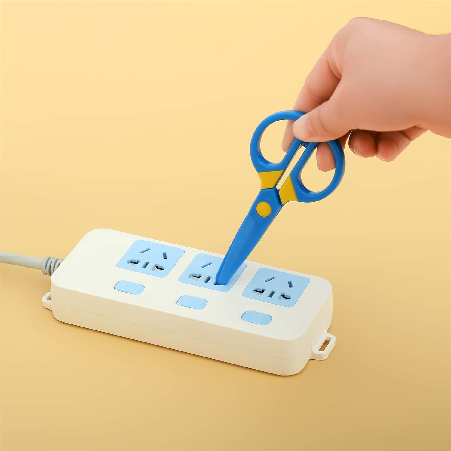 Plastic Safety Scissors, Toddlers Training Scissors, Pre-school Training Scissors and Offices Scissors (3pcs) Kids Paper-Cut (60 Sheets): Home Improvement