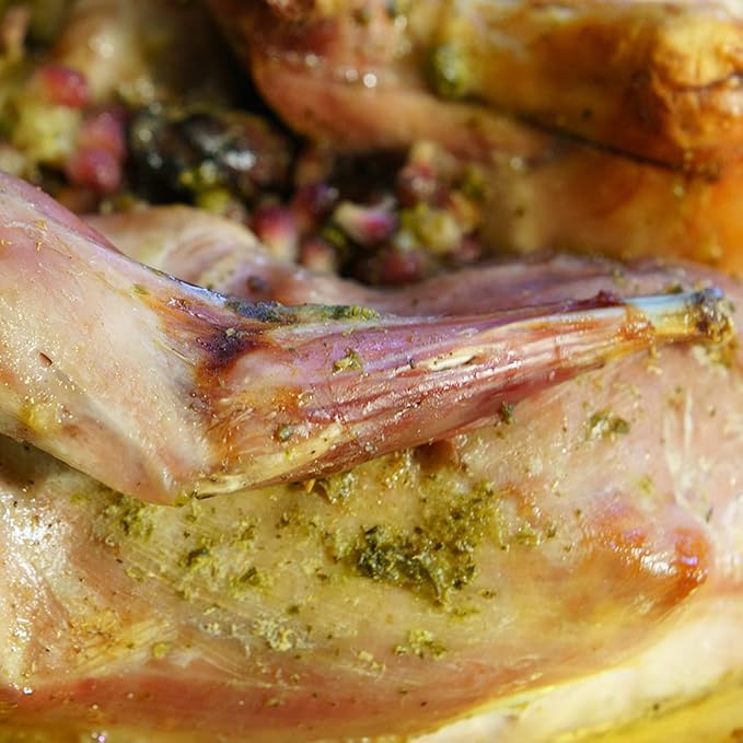 Amazon ミートガイ うさぎの丸 約1kg 毛処理済 皮なし スペイン産 ホールラパン 兎肉 Skinless Whole Rabbit The Meat Guy スペシャリティーミート 通販