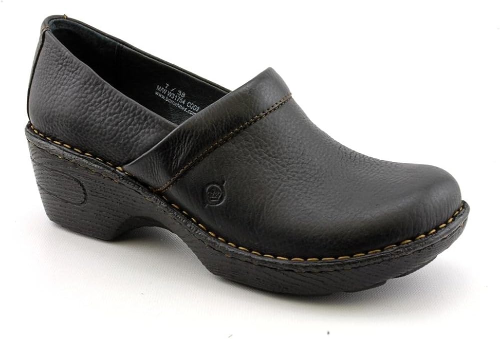 ladies black clogs