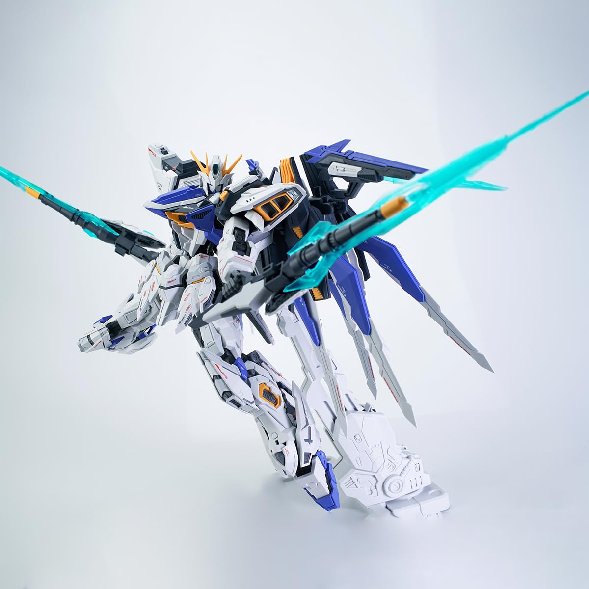 HiPlay MECHA CORE INDUSTRY Plastic Assemble Model Kits: Mecha CHARON Robot 1:100 Scale Collectible Action Figures