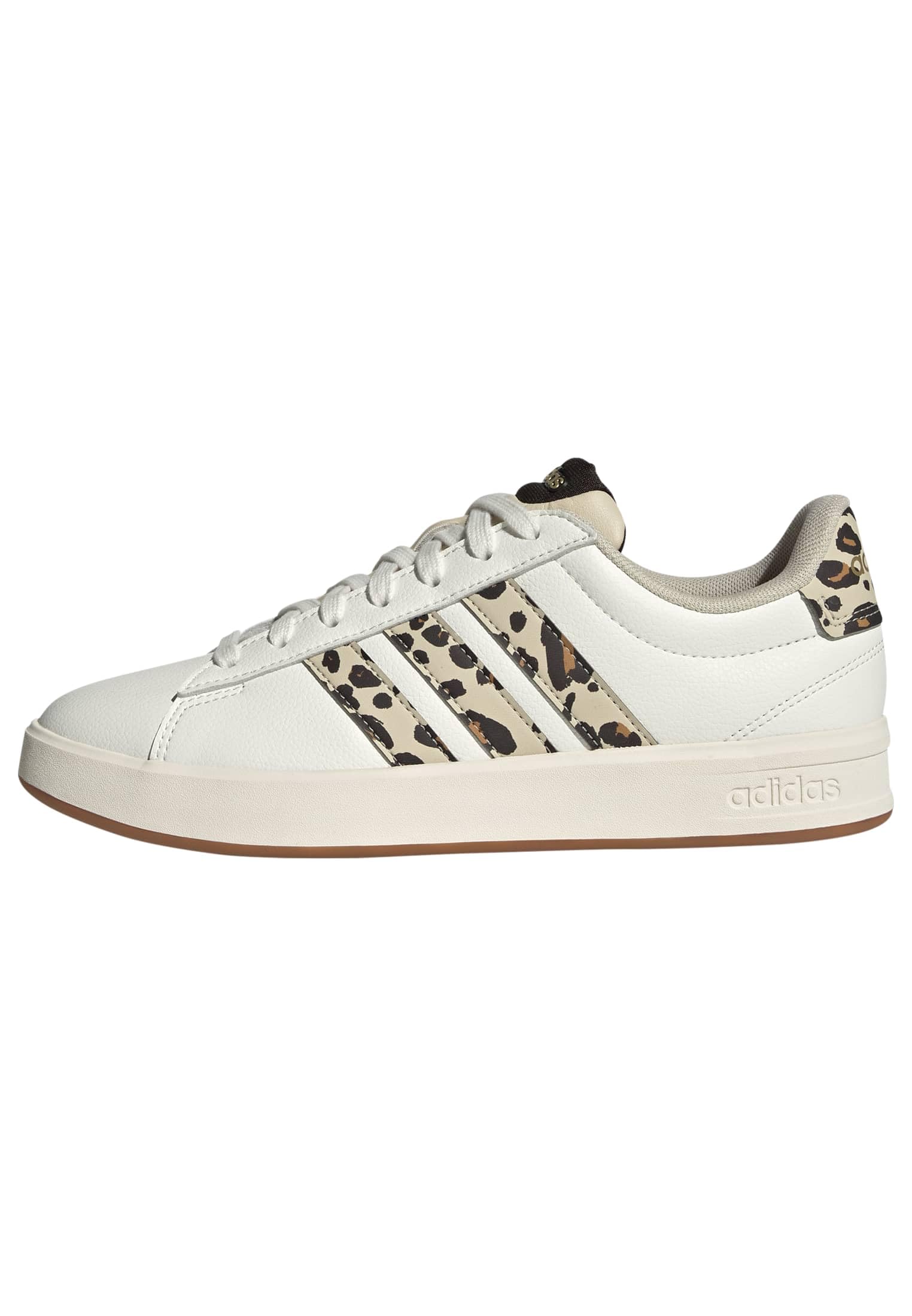 adidas Women’s Grand Court 3.0, Crystal Linen/Aurora Coffee/Matte Gold, 5.5